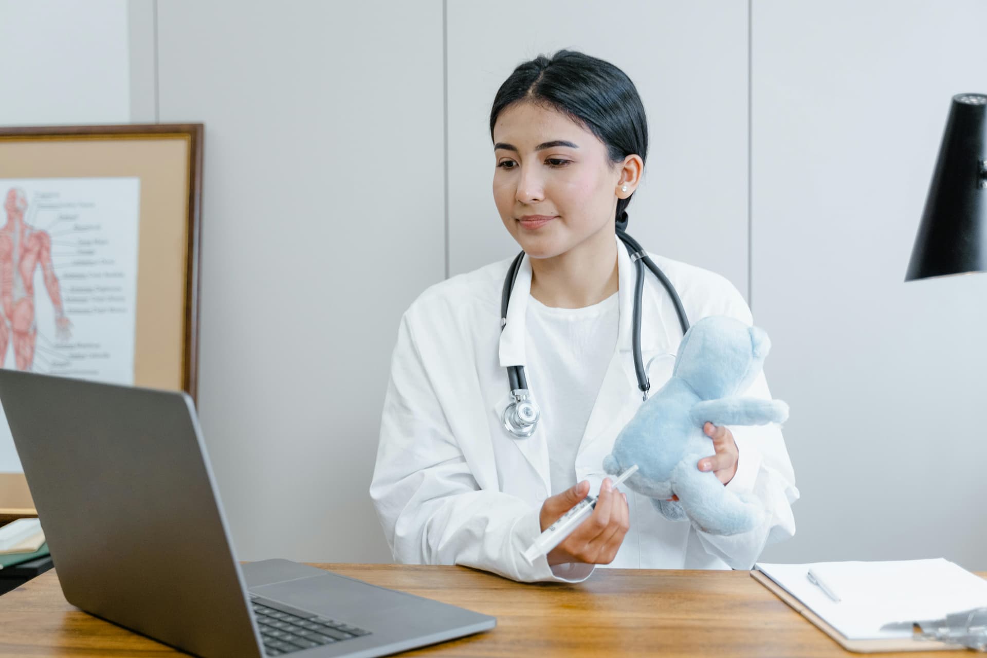 Best Sites Like Zocdoc for Online Doctor Booking (Vosita Healthcare)